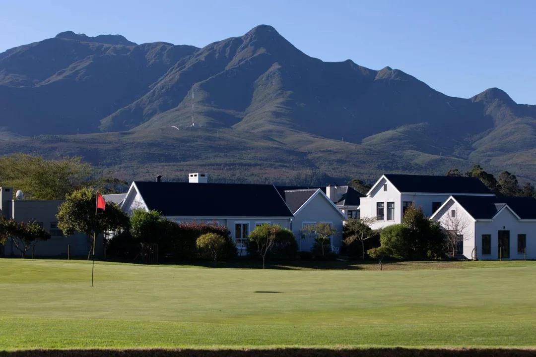 2 Bedroom House to rent in Kingswood Golf Estate