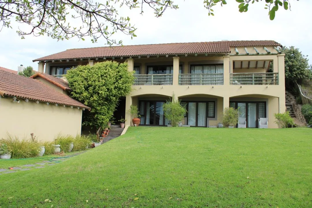 4 Bedroom House to rent in Santareme
