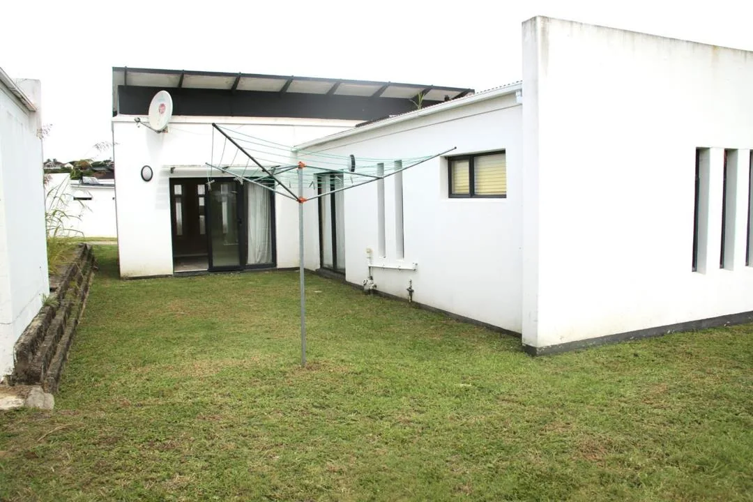 2 Bedroom Townhouse for sale in Nahoon Valley Park