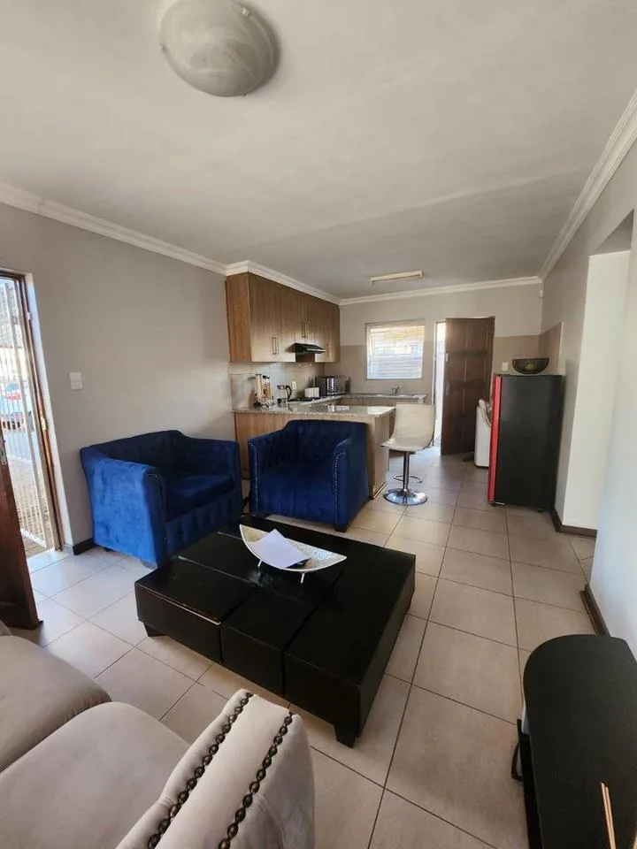 2 Bedroom Townhouse for sale in Pellissier