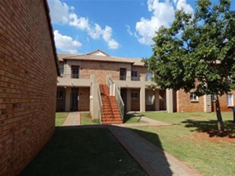 2 Bedroom Townhouse to rent in Equestria