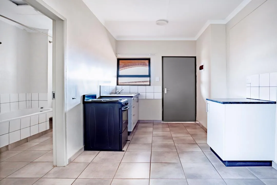 1 Bedroom Apartment / flat to rent in Kempton Park Central