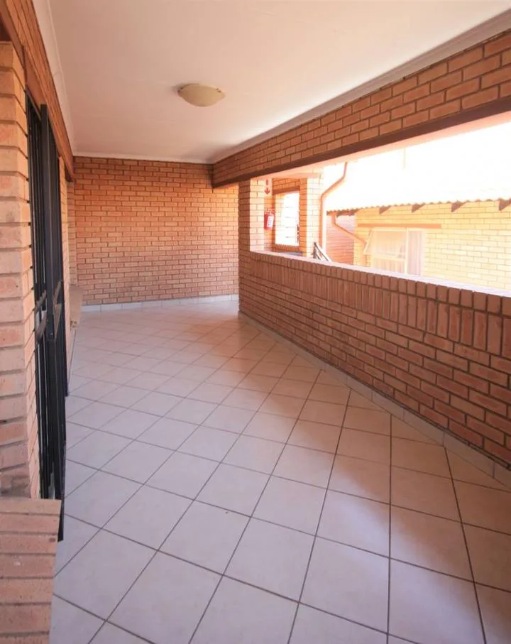 2 Bedroom Apartment / flat to rent in Hazeldean