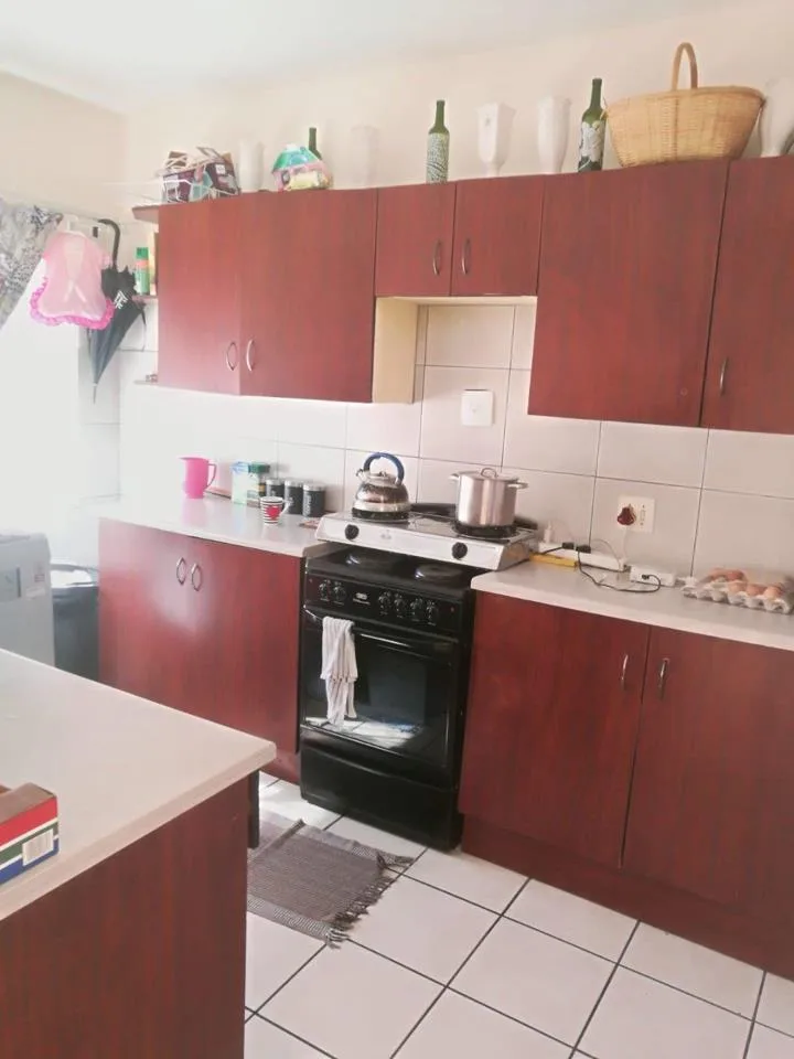 2 Bedroom Apartment / flat to rent in South Crest