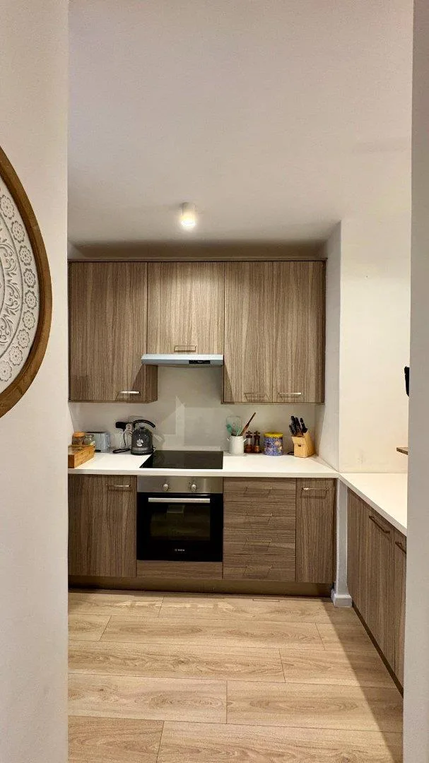 2 Bedroom Apartment / flat to rent in Morningside
