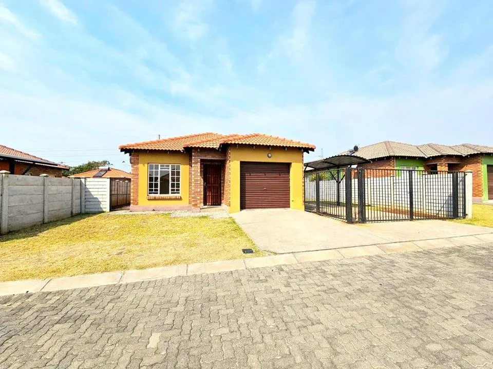 3 Bedroom House to rent in Waterkloof East Ext 2