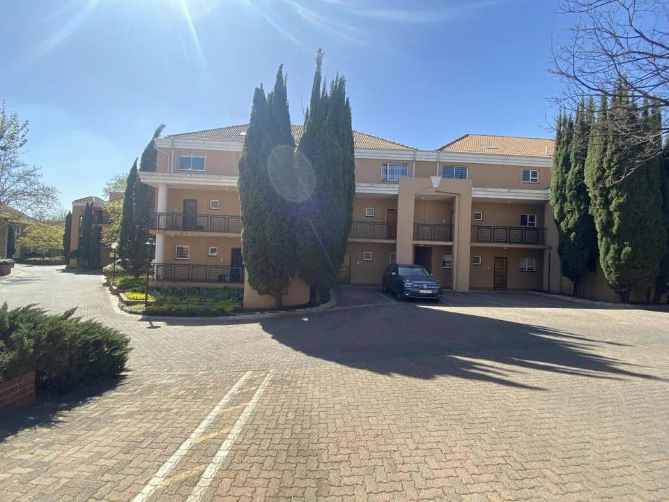 2 Bedroom Apartment / flat to rent in Riviera
