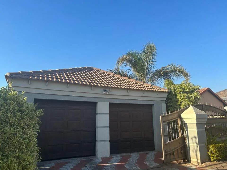 3 Bedroom House to rent in Tlhabane West