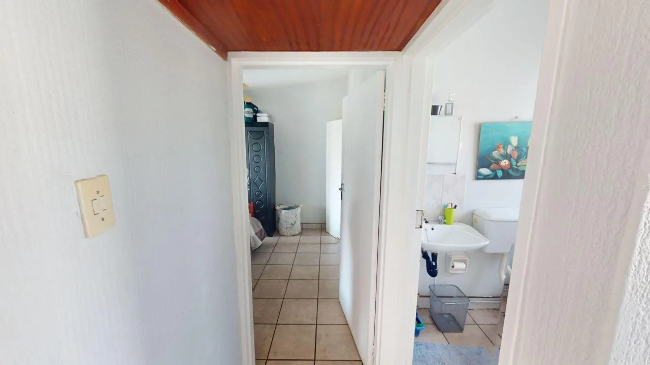 1 Bedroom House for sale in Flora Park