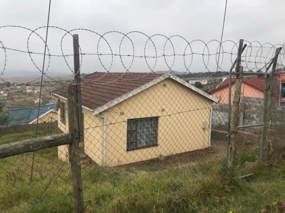 3 Bedroom House for sale in Ikwezi