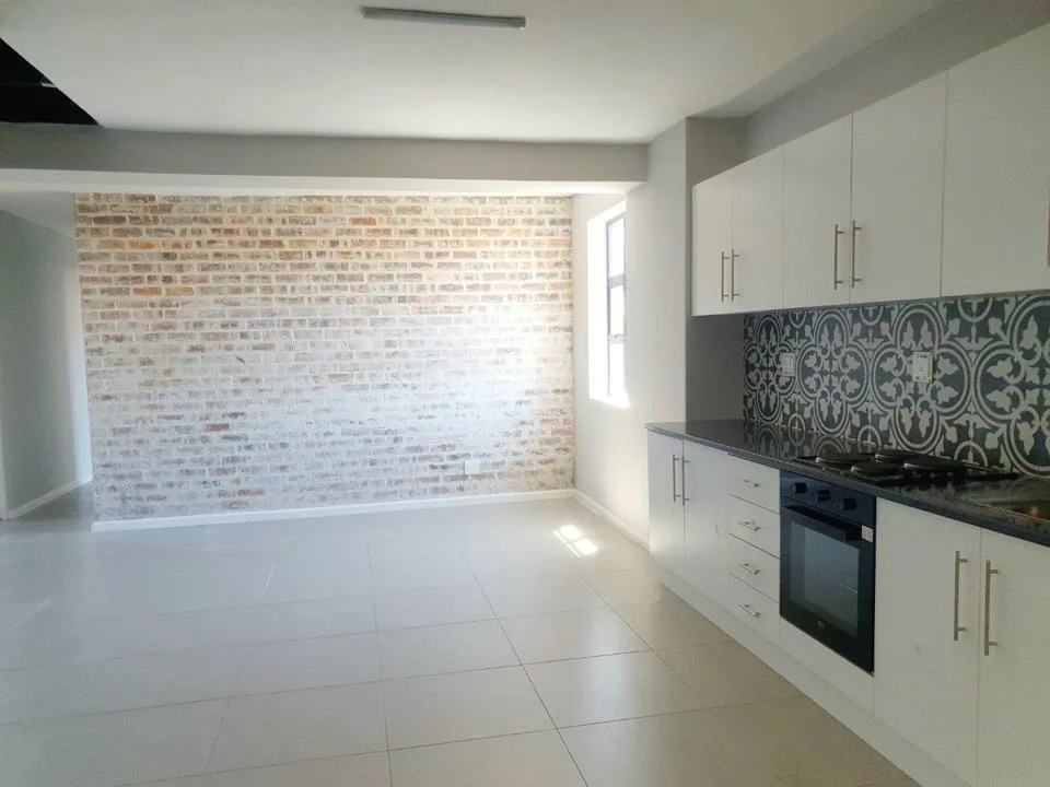 5 Bedroom Apartment / flat to rent in Woodstock