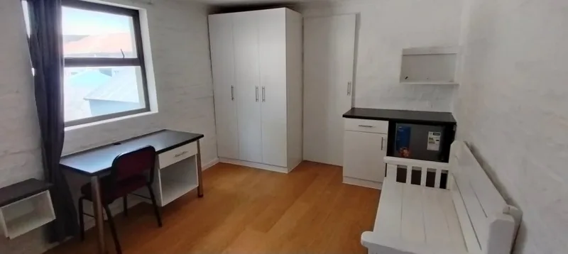 4 Bedroom Apartment / flat to rent in Rondebosch