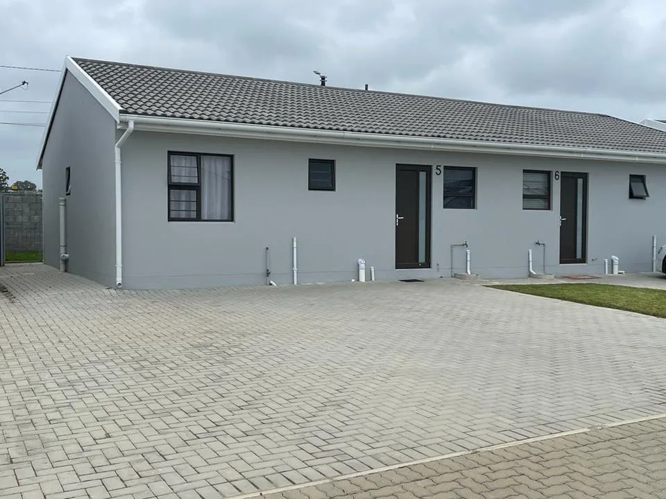 2 Bedroom Townhouse to rent in Gonubie
