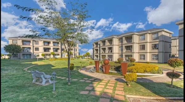 2 Bedroom Apartment / flat to rent in Halfway Gardens