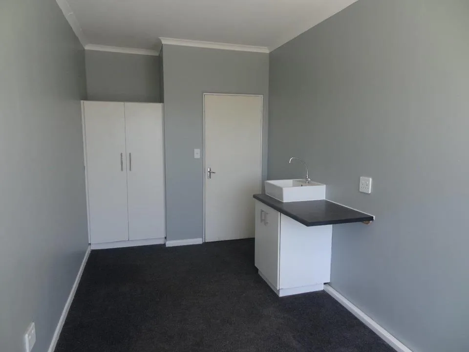 Apartment / flat to rent in Fish Hoek