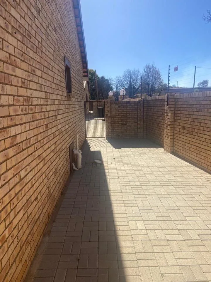 2 Bedroom Townhouse to rent in Flamwood
