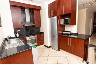 0.5 Bedroom Apartment / flat to rent in Illovo