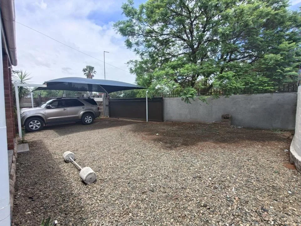 3 Bedroom House to rent in New Park