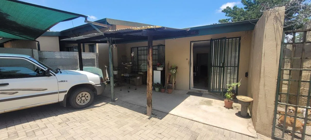 2 Bedroom Apartment / flat to rent in Sonheuwel