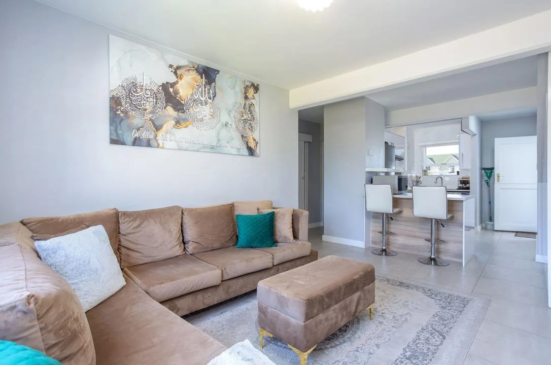 1 Bedroom Apartment / flat to rent in Rondebosch East