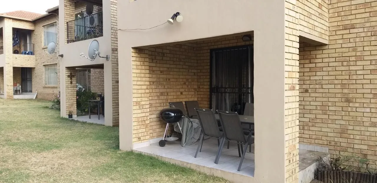 2 Bedroom Townhouse to rent in Vanderbijlpark SW 5