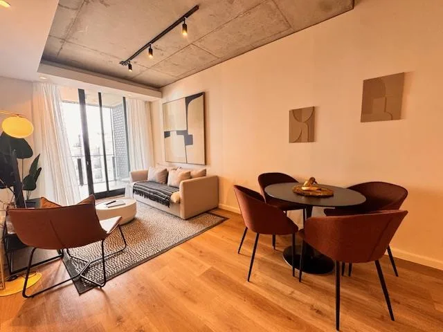 2 Bedroom Apartment / flat to rent in Sea Point