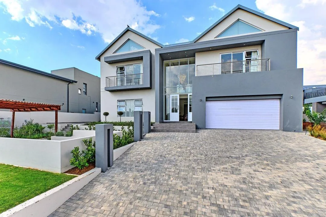 4 Bedroom House to rent in Waterfall Country Estate