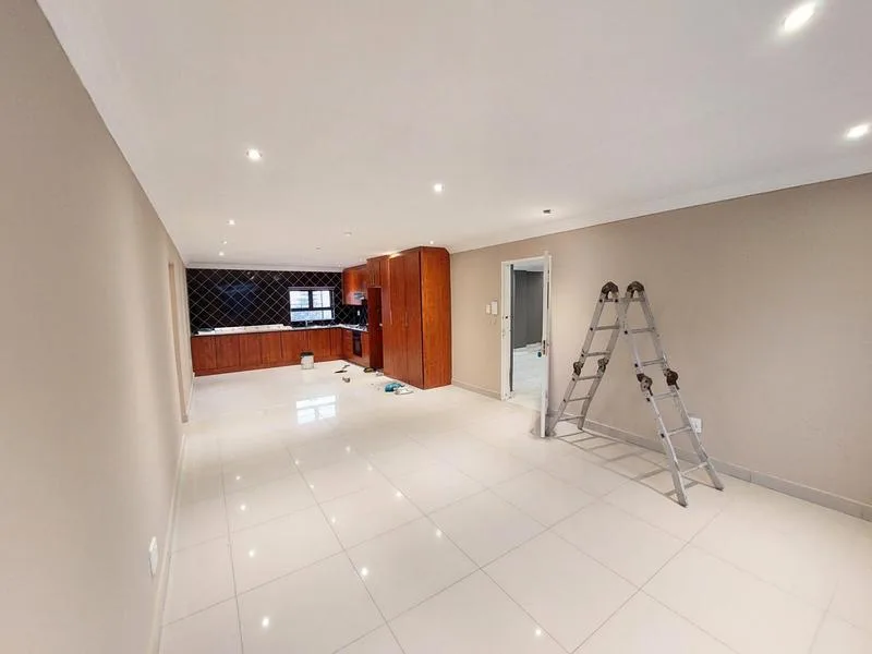 3 Bedroom Apartment / flat to rent in Erasmia