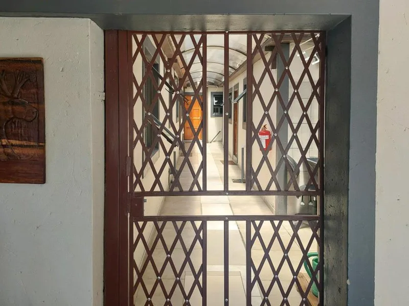 1 Bedroom Apartment / flat to rent in Pienaarsdorp