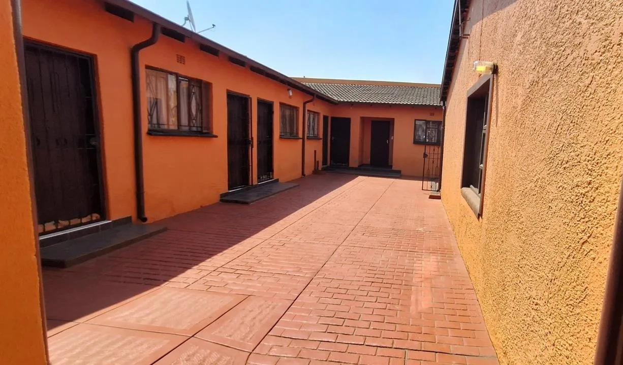 1 Bedroom Apartment / flat to rent in Katlehong South