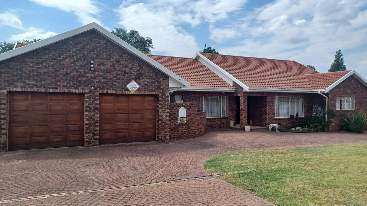 3 Bedroom House for sale in Parys