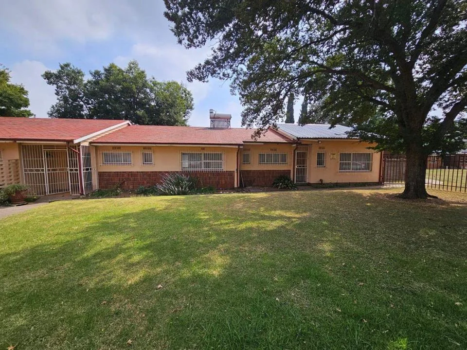 5 Bedroom House for sale in Sasolburg Ext 12