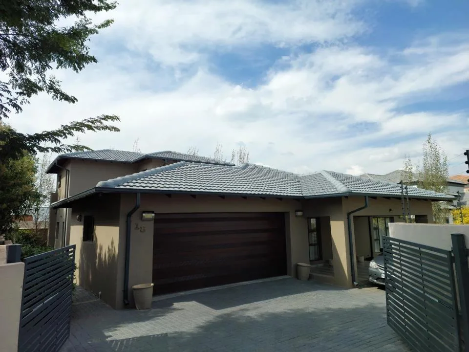 4 Bedroom House to rent in Leeuwenhof Estate