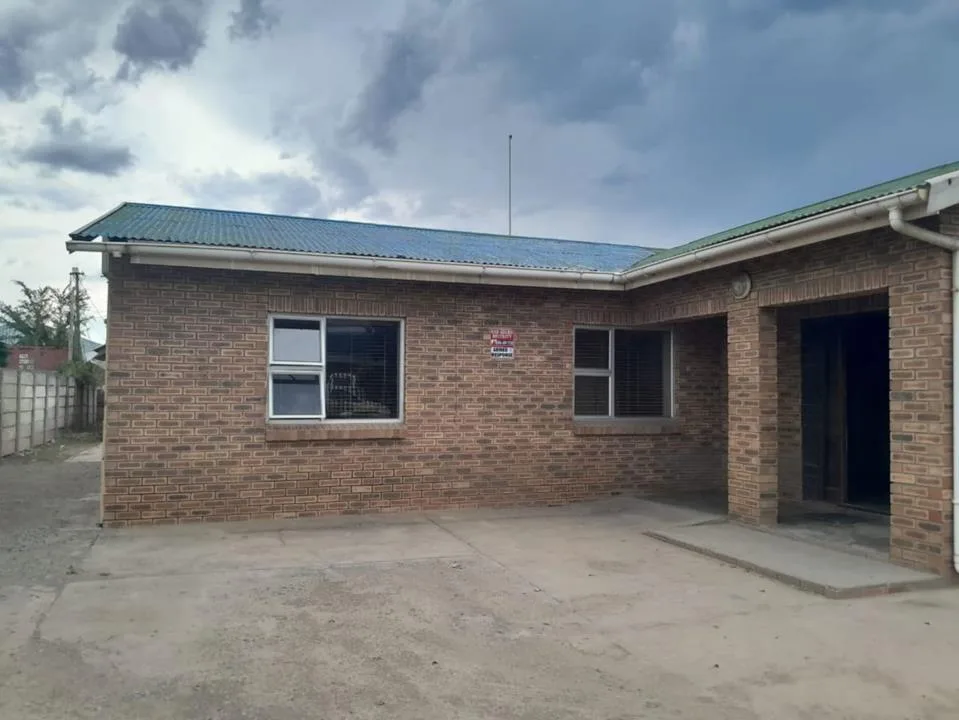 6 Bedroom House for sale in Queenstown Central