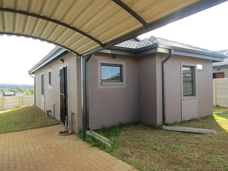 3 Bedroom House to rent in Lotus Gardens