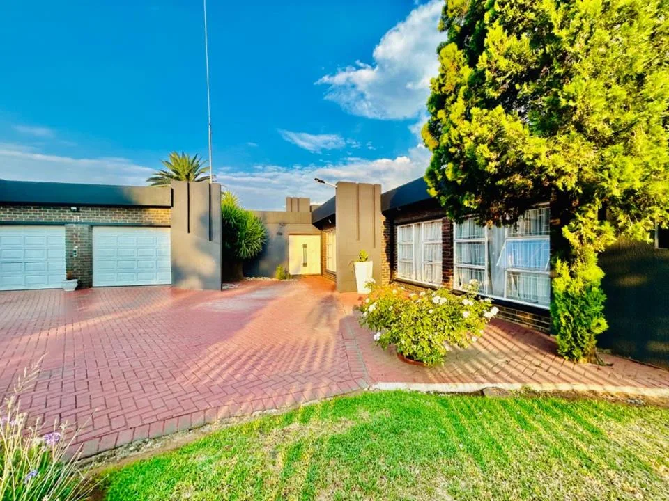 5 Bedroom House to rent in Vanderbijlpark SE 3