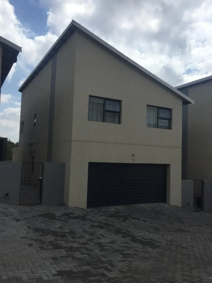 3 Bedroom Townhouse to rent in Cashan