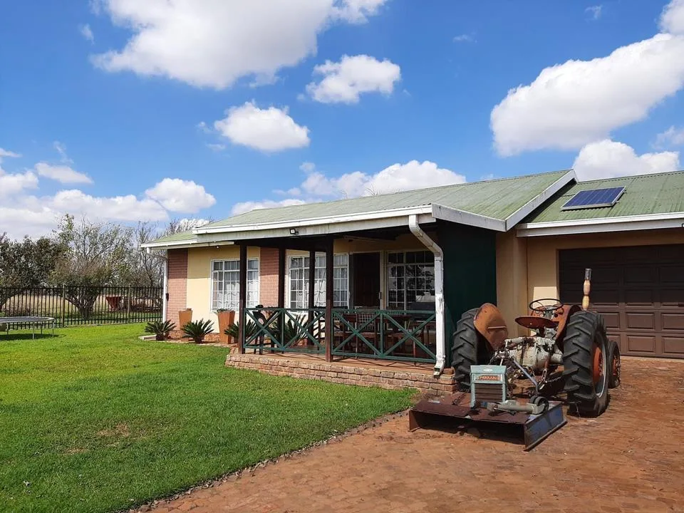 3 Bedroom House for sale in Modder East Orchards AH