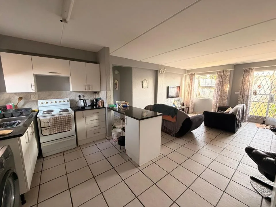 3 Bedroom Townhouse to rent in Impala Park