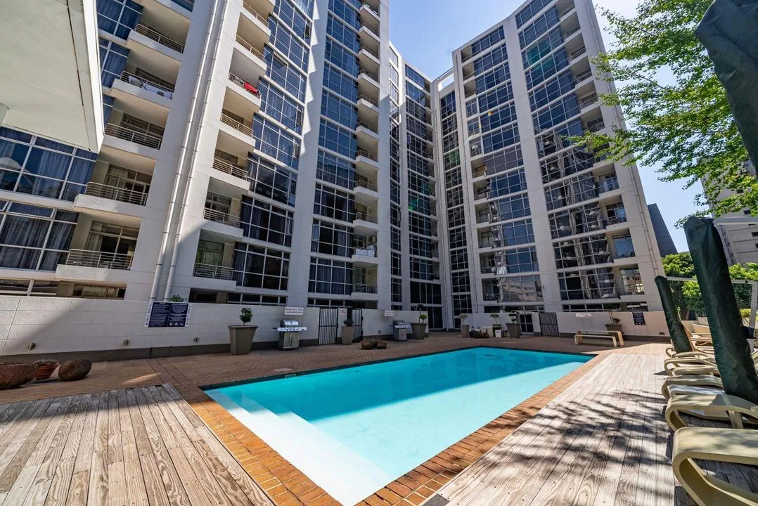 2 Bedroom Apartment / flat to rent in Sandton Central