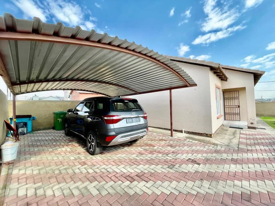 3 Bedroom House to rent in Hlalamnandi