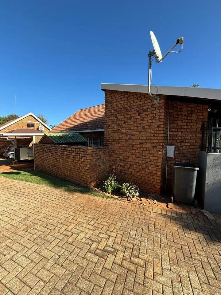 3 Bedroom House to rent in Garsfontein