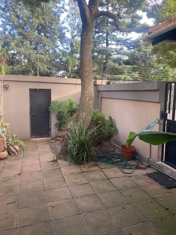 1 Bedroom Apartment / flat to rent in Essexwold
