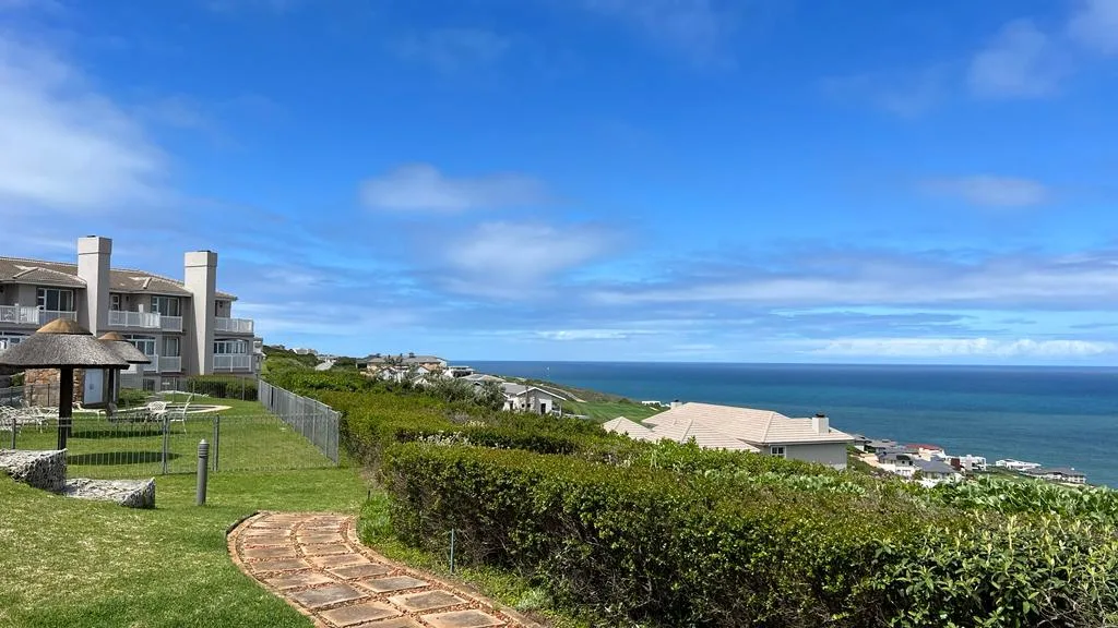 2 Bedroom Townhouse to rent in Pinnacle Point Golf Estate