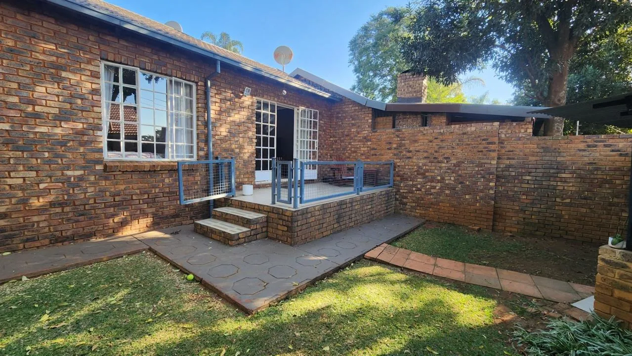 3 Bedroom Townhouse to rent in Faerie Glen