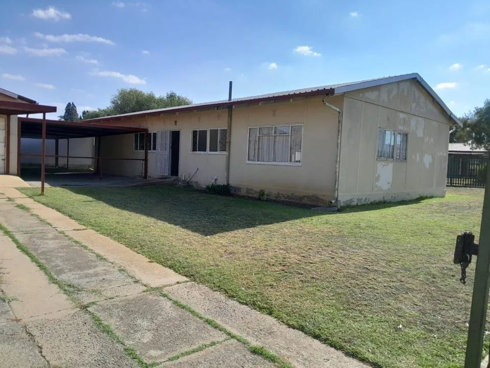 3 Bedroom House for sale in Grootvlei