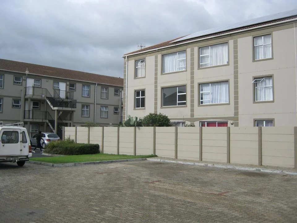 2 Bedroom Apartment / flat to rent in Guldenland