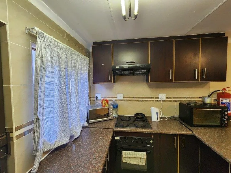 1 Bedroom Apartment / flat to rent in Westdene