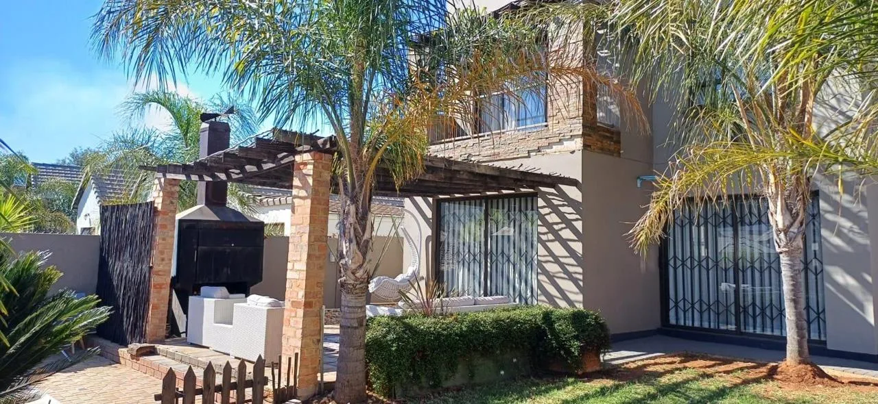 4 Bedroom House for sale in Melodie
