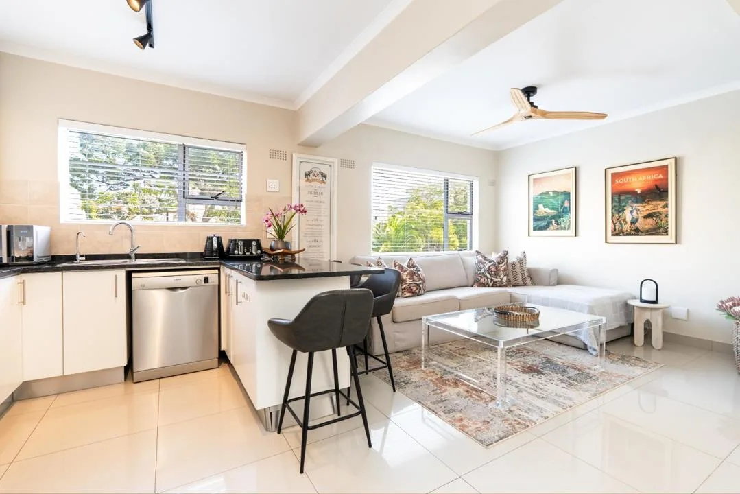 2 Bedroom Apartment / flat to rent in Sea Point